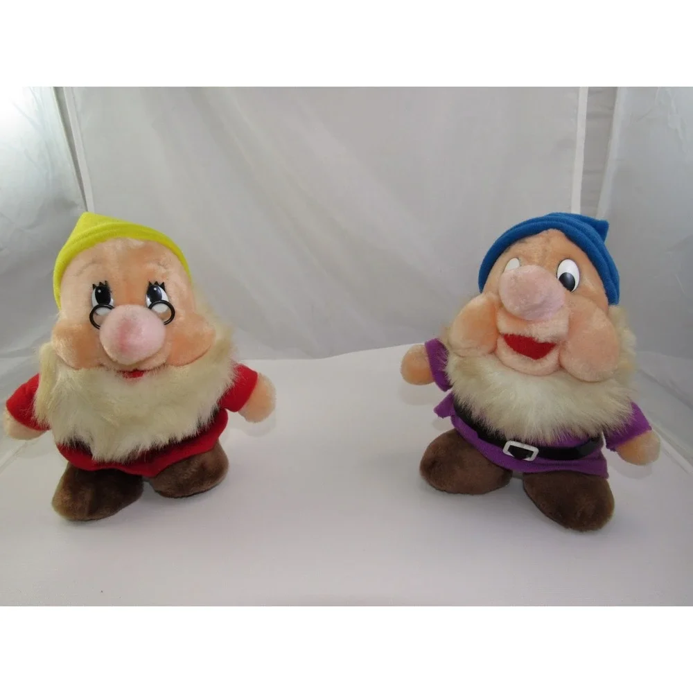 Vintage Disney Parks Snow White & Seven Dwarfs Plush Dolls - Doc &‎ Sneezy